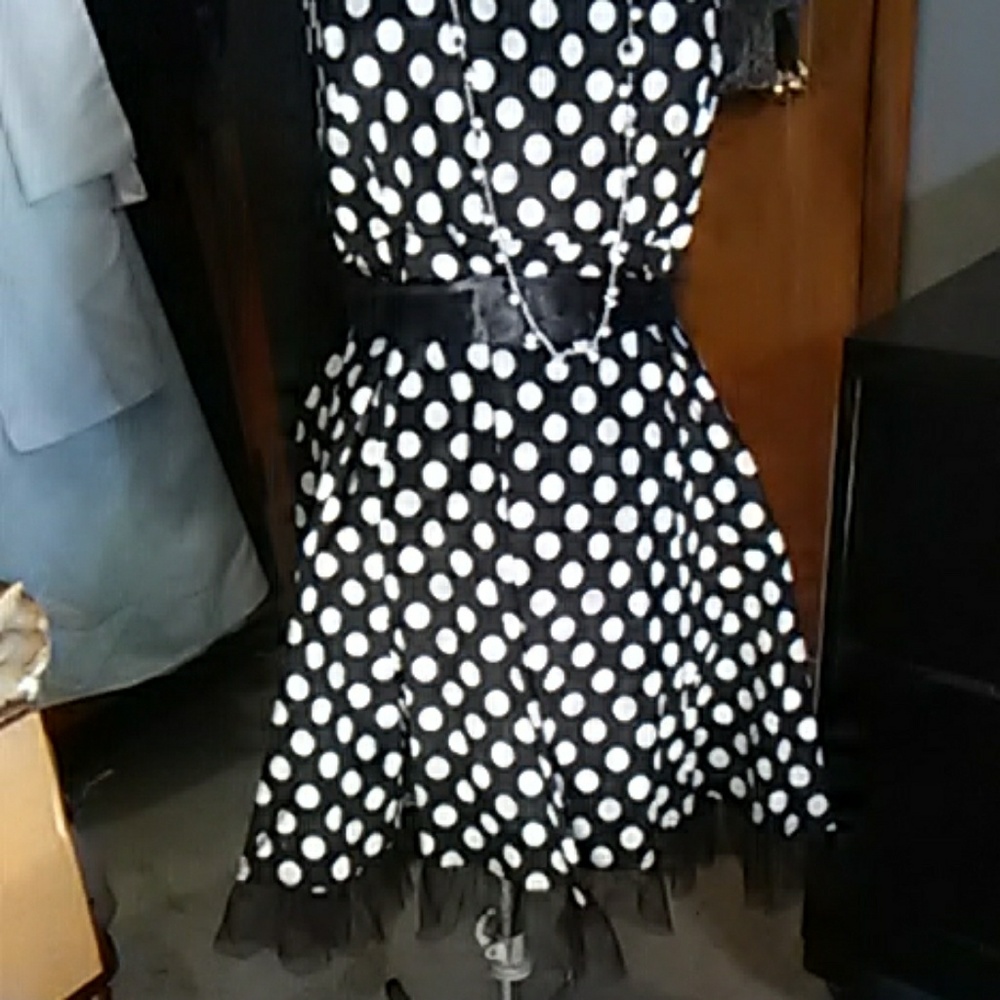Cute little skater sundress - Picture 4 of 4